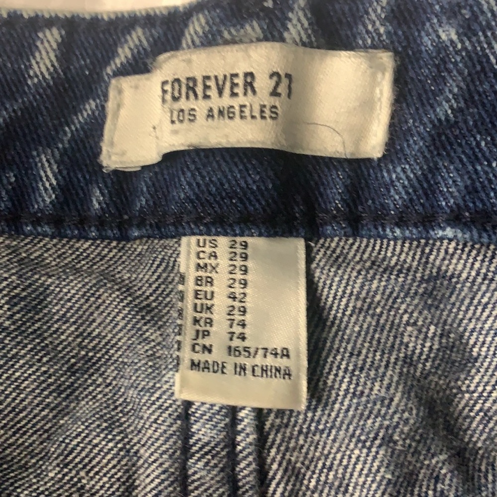 Forever 21 shorts size 29 US - Picture 3 of 3